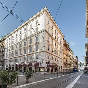Hotel California, Řím