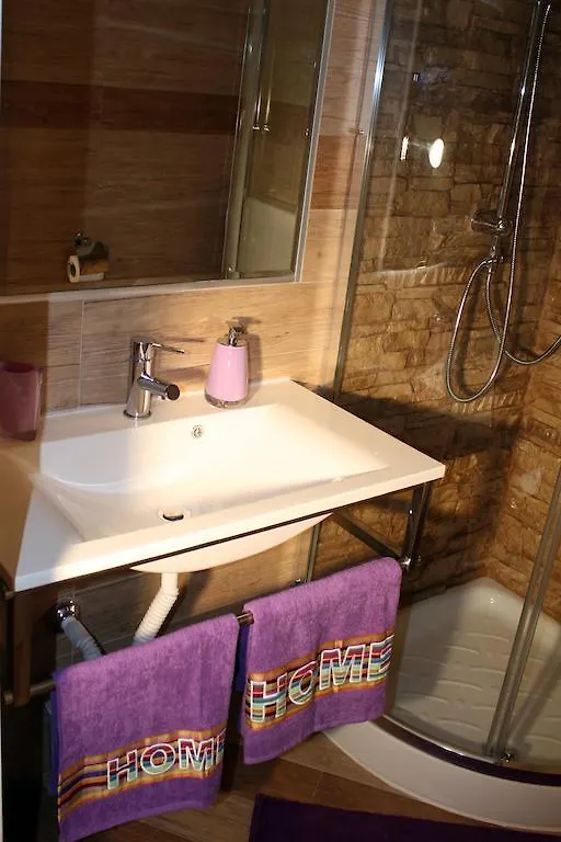 Shelisa B&B Rome 3*,